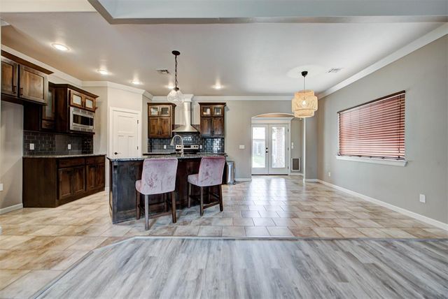 8325 NW 141st Circle, Oklahoma City, OK 73142
