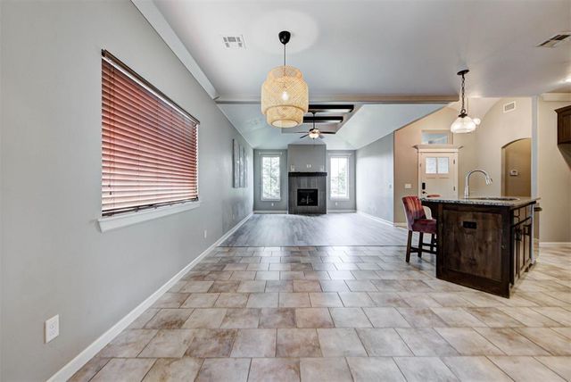 8325 NW 141st Circle, Oklahoma City, OK 73142