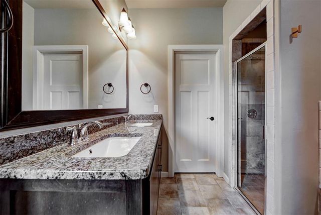 8325 NW 141st Circle, Oklahoma City, OK 73142