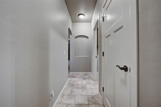 8325 NW 141st Circle, Oklahoma City, OK 73142