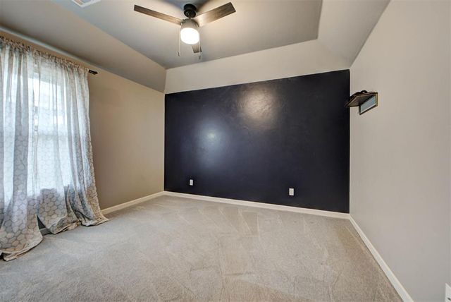 8325 NW 141st Circle, Oklahoma City, OK 73142