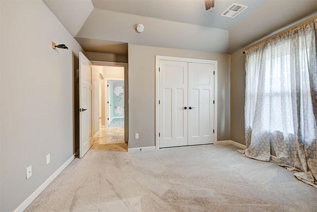 8325 NW 141st Circle, Oklahoma City, OK 73142