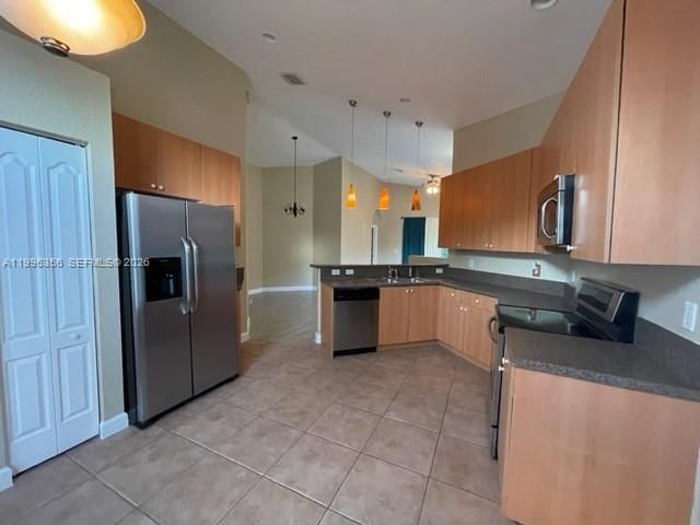 1837 NE 37th Pl 1837, Homestead, FL 33033