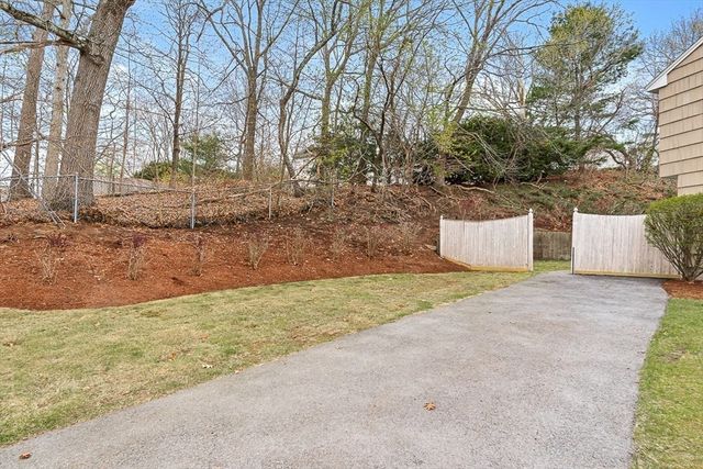 2 George Road 2, Winchester, MA 01890