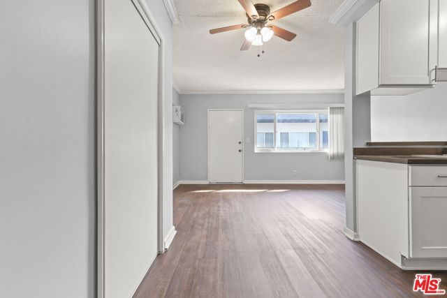 5555 Carlton Way 12, Los Angeles, CA 90028