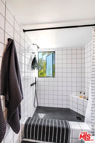 12507 Westminster Avenue, Los Angeles, CA 90066