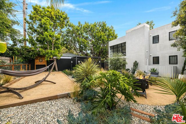 12507 Westminster Avenue, Los Angeles, CA 90066