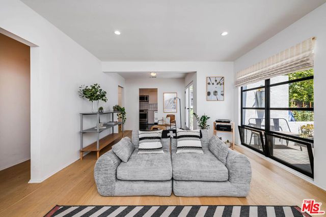12507 Westminster Avenue, Los Angeles, CA 90066