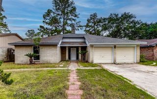 6011 Coachgate Drive, Spring, TX 77373