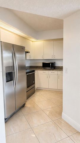 901 SW 141st Avenue 111M, Pembroke Pines, FL 33027