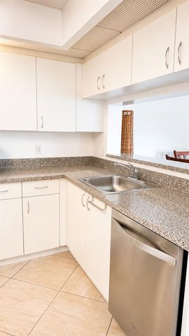 901 SW 141st Avenue 111M, Pembroke Pines, FL 33027
