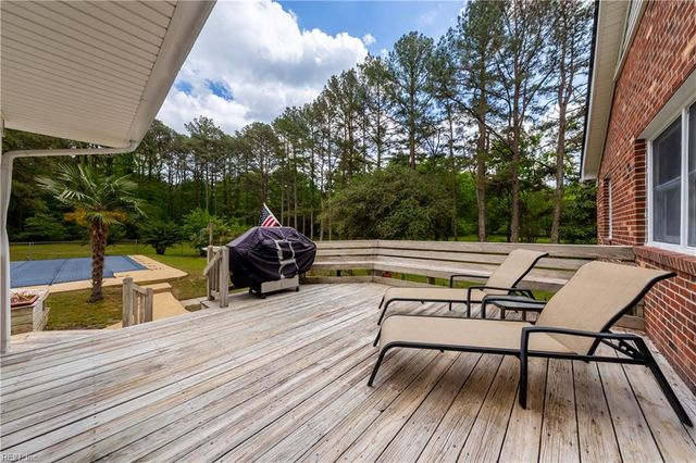 444 Fenton Mill RD, Williamsburg, VA 23188