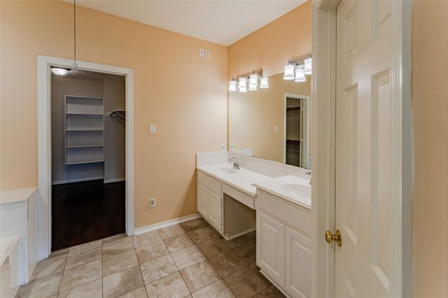 12522 Millridge Pines Court, Houston, TX 77070