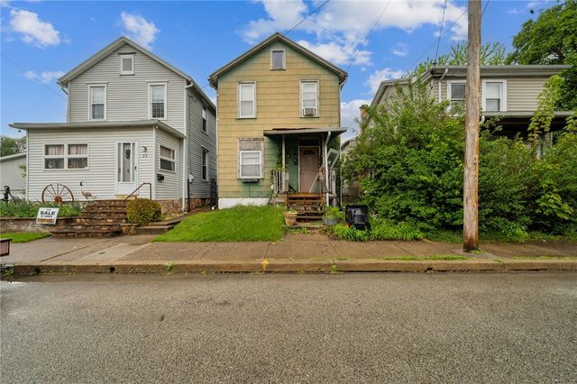 24 Miller St, Latrobe, PA 15650