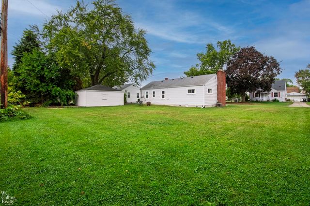 19128 Delaware St Street, Roseville, MI 48066