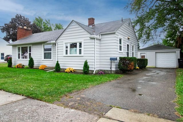 19128 Delaware St Street, Roseville, MI 48066