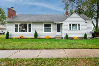 19128 Delaware St Street, Roseville, MI 48066
