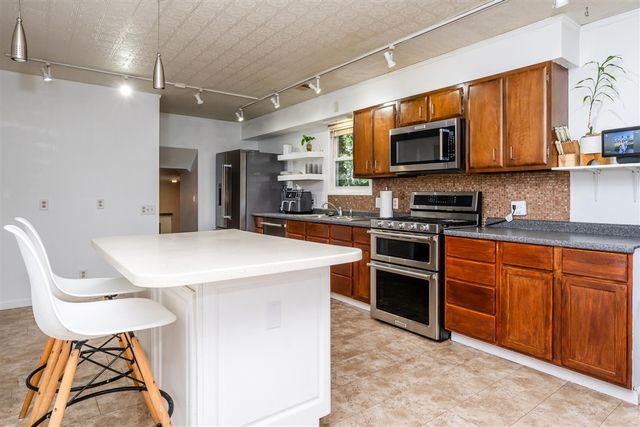 3461 W Valley View Drive, Saint Joseph, MI 49085