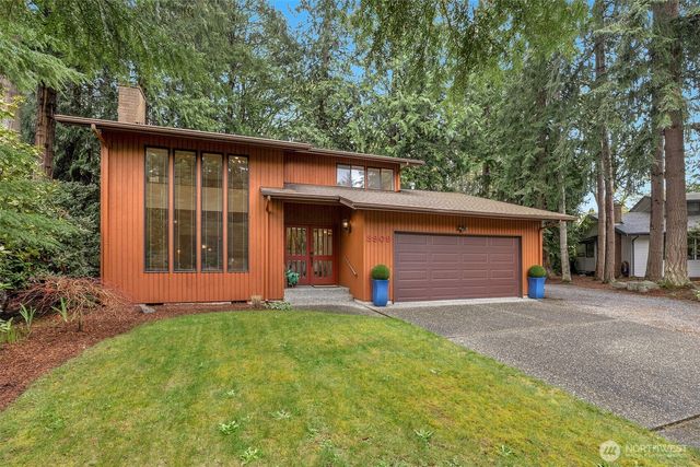 8909 55th Place W, Mukilteo, WA 98275