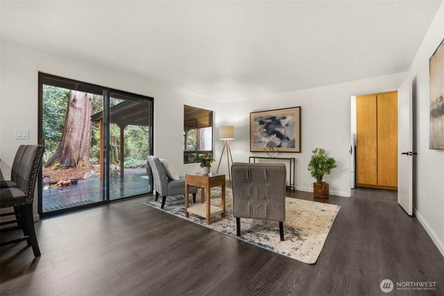 8909 55th Place W, Mukilteo, WA 98275