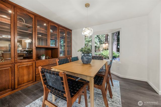 8909 55th Place W, Mukilteo, WA 98275