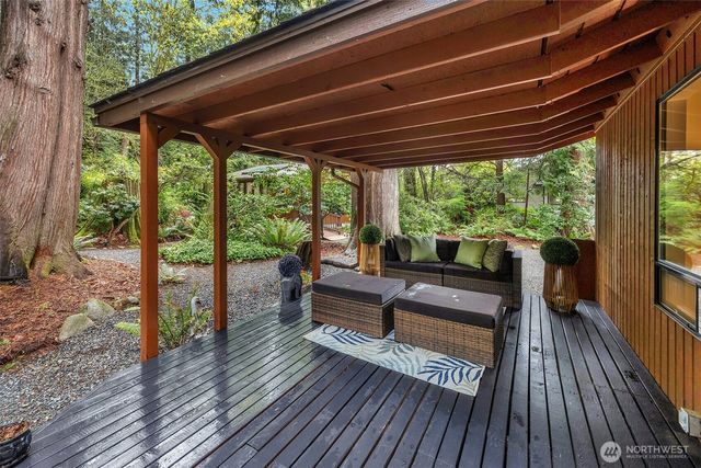 8909 55th Place W, Mukilteo, WA 98275