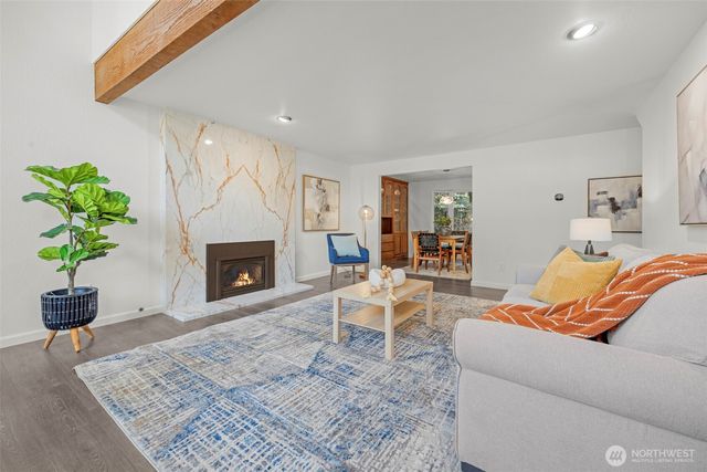8909 55th Place W, Mukilteo, WA 98275