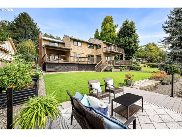 20122 Ne INTERLACHEN Ln, Fairview, OR 97024