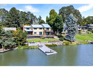 20122 Ne INTERLACHEN Ln, Fairview, OR 97024