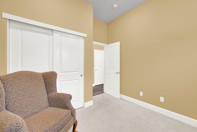 5153 Creekhollow Way, Roseville, CA 95747