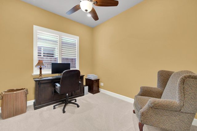 5153 Creekhollow Way, Roseville, CA 95747