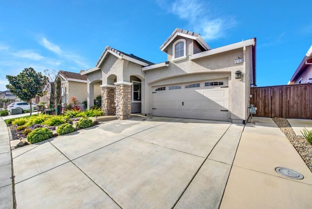 5153 Creekhollow Way, Roseville, CA 95747