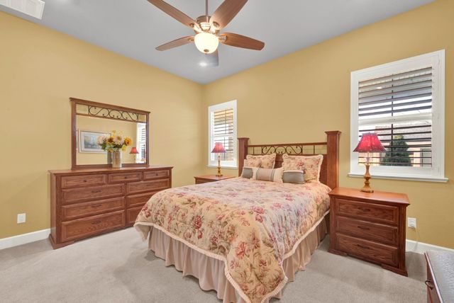 5153 Creekhollow Way, Roseville, CA 95747