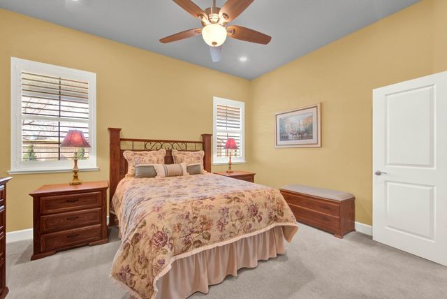 5153 Creekhollow Way, Roseville, CA 95747