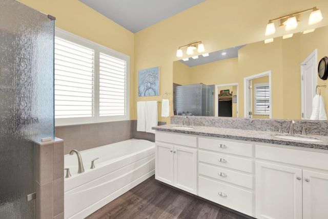 5153 Creekhollow Way, Roseville, CA 95747