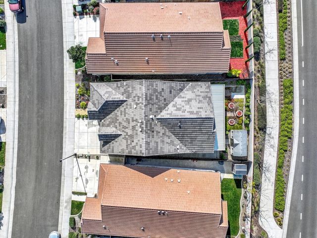 5153 Creekhollow Way, Roseville, CA 95747