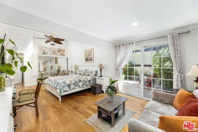 20628 Clark Street, Los Angeles, CA 91367
