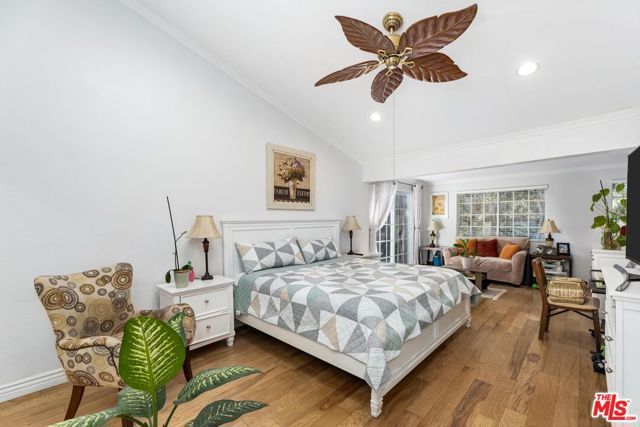 20628 Clark Street, Los Angeles, CA 91367