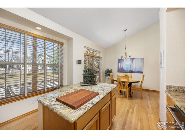 913 Ninebark Ln, Longmont, CO 80503