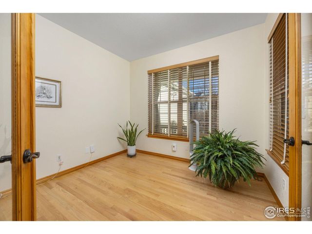 913 Ninebark Ln, Longmont, CO 80503