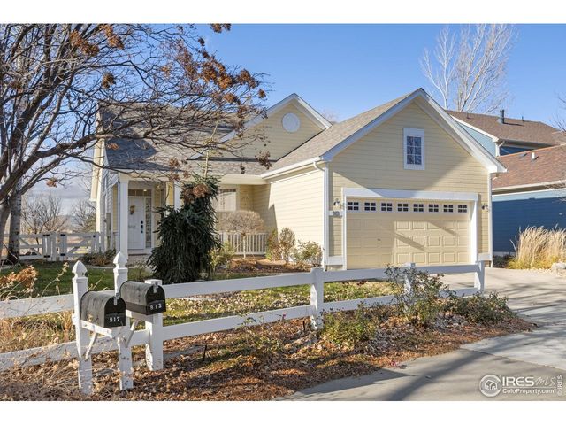 913 Ninebark Ln, Longmont, CO 80503