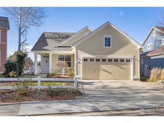 913 Ninebark Ln, Longmont, CO 80503