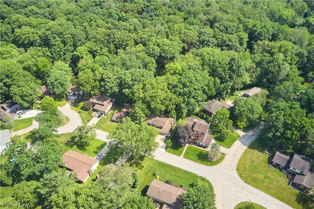 1756 Deepwood Drive, Akron, OH 44313
