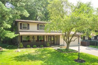 1756 Deepwood Drive, Akron, OH 44313