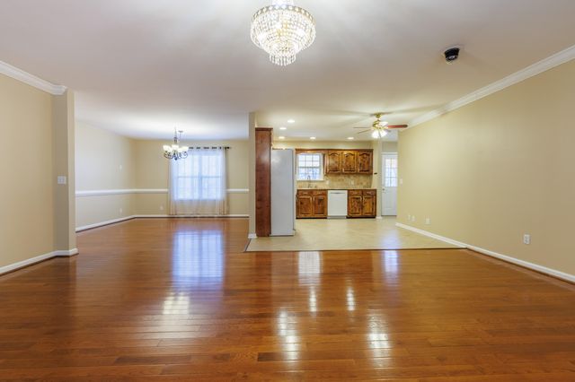 1202 Covie Drive, Dalton, GA 30720