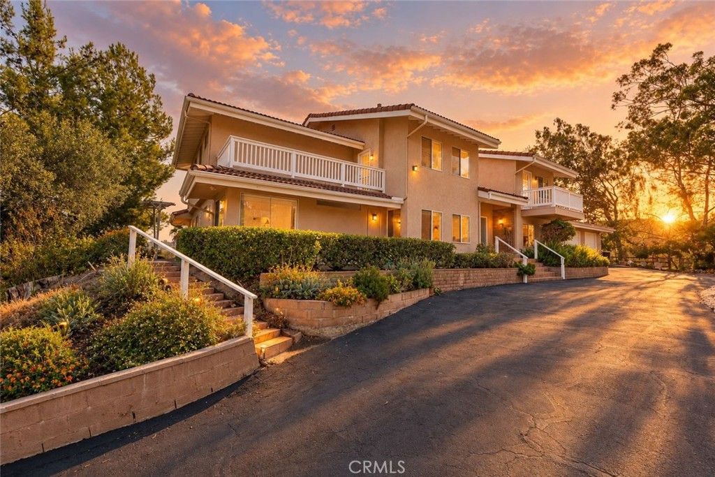 40461 Rock Mountain, Fallbrook, CA 92028 — exterior