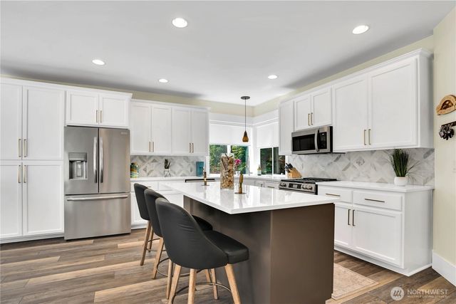 17304 Parkside Way SE, Renton, WA 98058