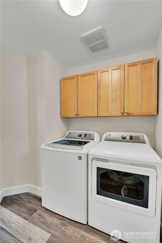 17304 Parkside Way SE, Renton, WA 98058