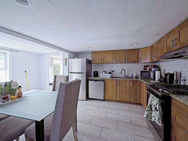 1 Washington St, Revere, MA 02151