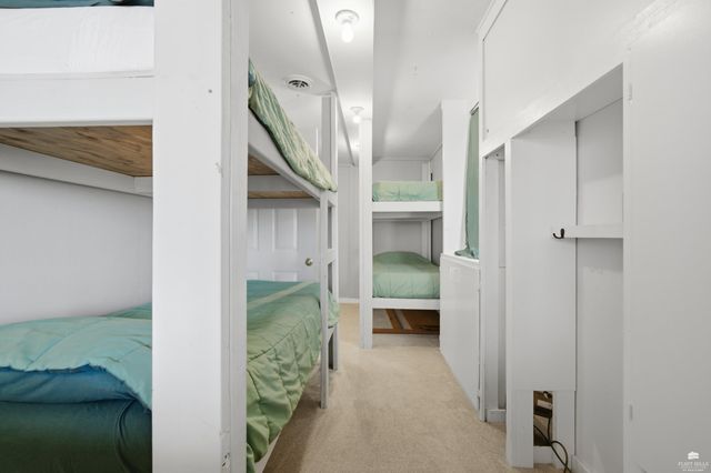 7023 Deer Run, Manhattan, KS 66503